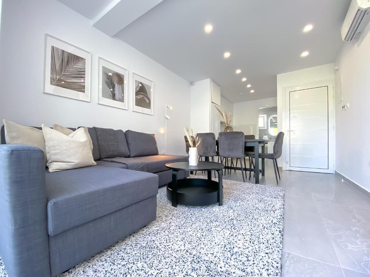 파포스 Phaedrus Living Limnaria Luxury Flat Vine 121 아파트 외부 사진