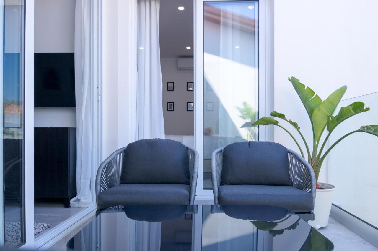 파포스 Phaedrus Living Limnaria Luxury Flat Vine 121 아파트 외부 사진